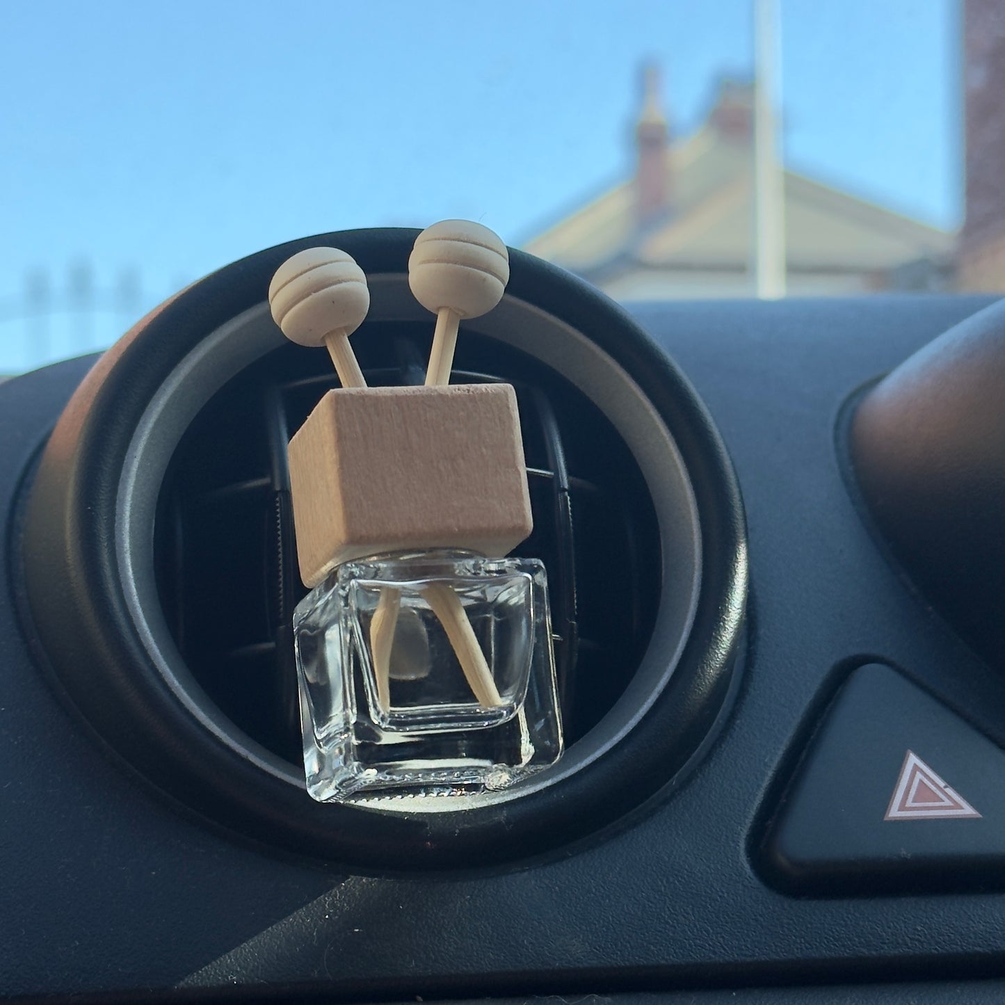 30ml Refill + Nordic Cube Car Diffuser