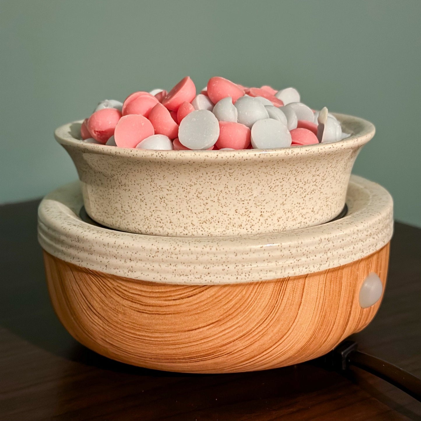 Electric Wax Burner + Free Wax Melts